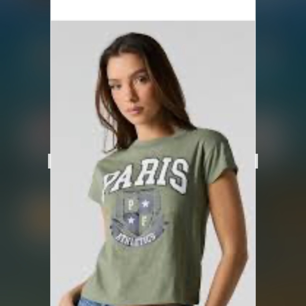 NWT Women's Paris Graphic Tee
